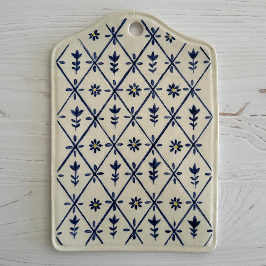 Serving Board: Geo Floral